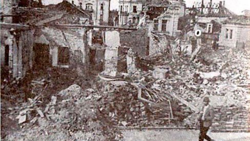 CENTAR GRADA SRAVNJEN SA ZEMLJOM: Obeležena godišnjica savezničkog bombardovanja Leskovca