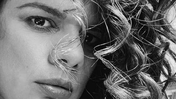 ВОДИТЕЉКА ОПЕРИСАЛА ТУМОР ПАНКРЕАСА: Нина Колунџија открила детаље своје тешке борбе