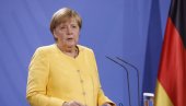 КЉУЧ СТАБИЛНОСТИ НЕМАЧКЕ: Меркел открила ко мора бити канцелар за миран живот Берлина