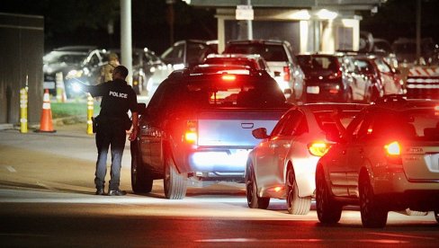 AMERIČKA POLICIJA UBILA JOŠ JEDNOG AFROAMERIKANCA: Usmrćen na parkingu posle potere i pucnjave