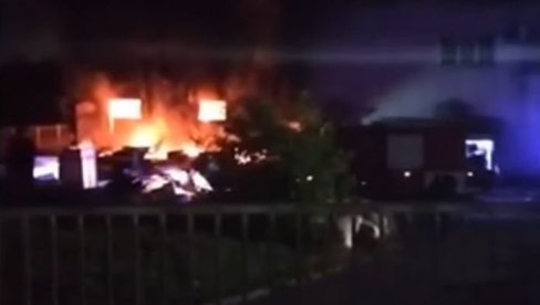 POŽAR U BiH: Bukti vatra u sarajevskom naselju Rajlovac
