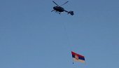 ПОЧАСНА ПАЉБА, КОЊИЦА, НАЛЕТ ХЕЛИКОПТЕРА: Како ће изгледати сутрашња прослава Дана српског јединства, слободе и националне заставе (ВИДЕО)