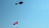 ПРЕЛЕП ПРИЗОР: Српска застава се вијори над Београдом (ВИДЕО)