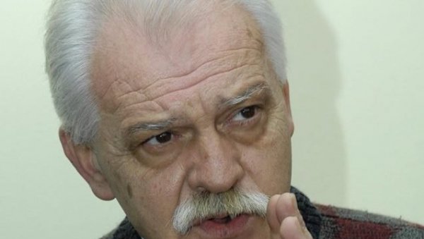 ПРОРАЗРЕДНИ СКАНДАЛ: Јован Маркуш реаговао на уклањање песника Андрије Радуловића са функције