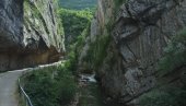 OBUSTAVA ZBOG PROPUSTA: Sutra zatvoren državni put u kanjonu reke Jerme