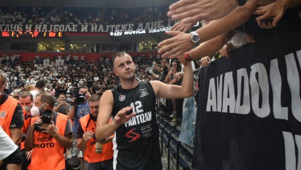 НОВИЦА ВЕЛИЧКОВИЋ МЕЊА ТЕПИЋА: Бивши капитен Партизана добио функцију у српском клубу