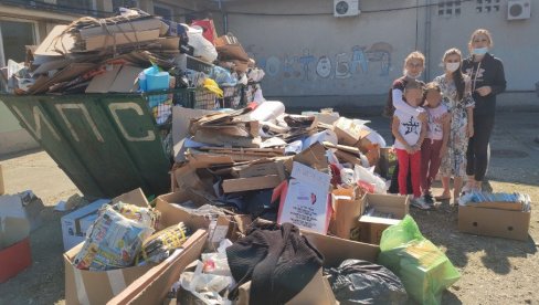 РАДНА СУБОТА ЗРЕЊАНИНСКИХ ОСНОВАЦА: Сакупљају стару хартију да купе држаче за бицикле