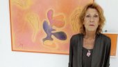 RUKE HRLE DA NAS GRLE: Prevodilac i pesnik Silvija Monros u Galeriji Kornjača predstavila se i kao likovni stvaralacFOTO