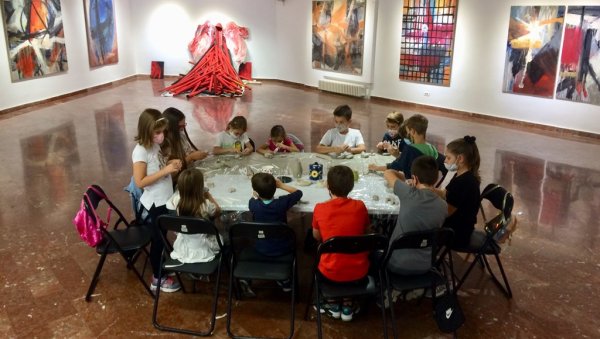 БЕСПЛАТНЕ РАДИОНИЦЕ У КЦ ДОРЋОЛ: Програм сваке суботе током јануара и фебруара