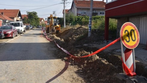 RADOVI ZBOG ČESTIH HAVARIJA: Rekonstrukcija vodovoda u Kosmajskoj ulici