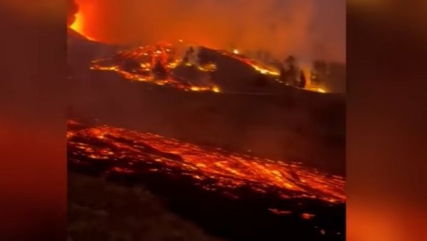 УНИШТАВАЊЕ И ЕВАКУАЦИЈА: На острву Ла Палма вулкан ушао у најинтензивнију фазу