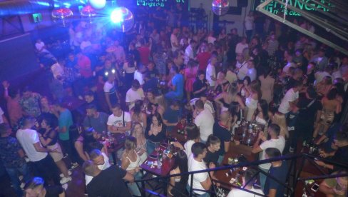 ПОМАЖУ МИЛЕНИНО ЛЕЧЕЊЕ: Учесници студентске журке у Бијељини прикупили 5.000 КМ