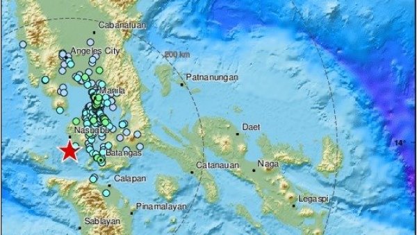 ОЧЕКУЈУ ЈОШ ПОТРЕСА: Јак земљотрес погодио Филипине, тресла се и Манила! (ФОТО)