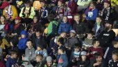 SKANDAL U PRAGU: UEFA poslala 10.000 mališana na tribine zbog rasizma, a oni napravili još veći problem