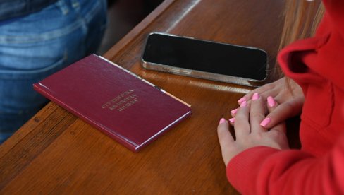 STIŽE NOVAC STUDENTIMA POSLE 15. JULA: Evo ko dobija povraćaj 50 odsto školarine