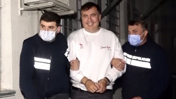 ГРУЗИЈСКИ ОМБУДСМАН: Сакашвилију у затвору угрожена људска права