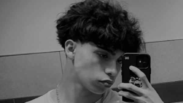 ПОГИНУО СЛАВНИ ТИКТОКЕР (19): Запалио се аутомобил, страдале још три особе