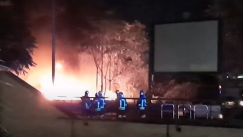 VELIKI POŽAR U RIMU: Uništen važan istorijski objekat, vatra buknula u barakama beskućnika (VIDEO)
