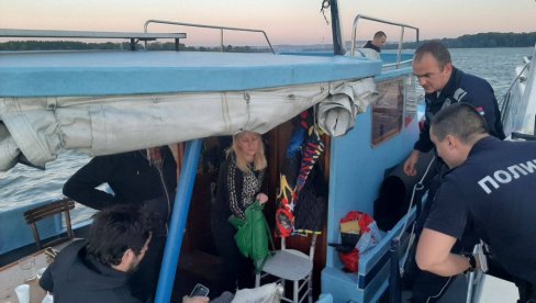 АКЦИЈА МУП: Алко-тест за капетане лађа - Контрола пловила на Дунаву и Сави (ФОТО)