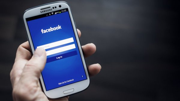 НАЈНОВИЈА ОДЛУКА: Русија блокира Фејсбук