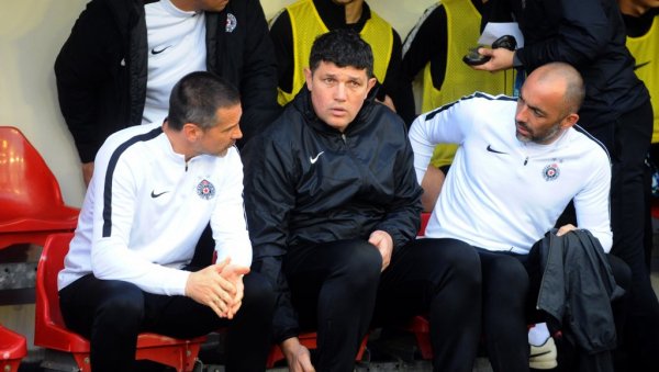 ЛЕГЕНДА ПАРТИЗАНА НА КЛУПИ МАРИБОРА? Један бивши црно-бели напушта Словенију, а стиже друга узданица из Хумске