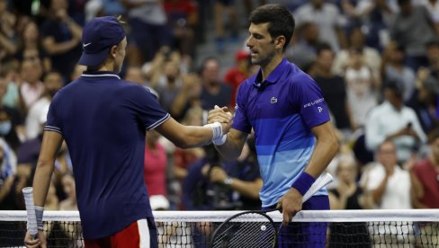 KO JE HELGER RUNE, NOVAKOV PROTIVNIK U FINALU PARIZA? Đoković mu je mentor i sparing partner, ali on želi da bude novi Federer