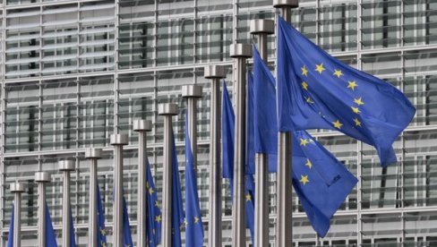UKRAJINA OTVARA PRISTUPNE PREGOVORE SA EU: Evropska komisija dala preporuku