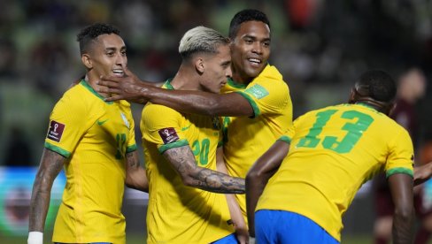 KARIOKE NE STAJU, GAUČOSI KASKAJU: Brazil preokrenuo protiv Venecuele, remi Argentine i Paragvaja