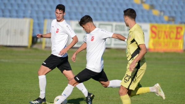 ЗА НАСТАВАК НИЗА: Фудбалери Слоге гостују у Смедереву