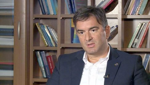 MEDOJEVIĆ UPOZORAVA: Dok se Crnogorci i Srbi međusobno svađaju, treće strane realizuju stare projekte i interese