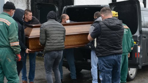 TUGA SE NADVILA NAD VRNJAČKOM BANJOM: Sahranjena porodilja Ana, lekari se bore za život bebe