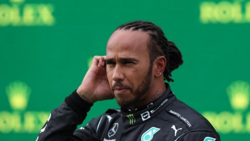 RASISTIČKI SKANDAL U FORMULI 1: Legendarni Brazilac vređao Hamiltona, oglasio se Mercedes