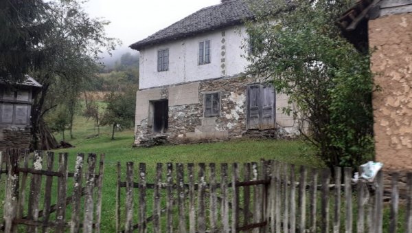 НЕ ГУБЕ НАДУ: У планинском селу Цапарић верују да становништво неће више да цури