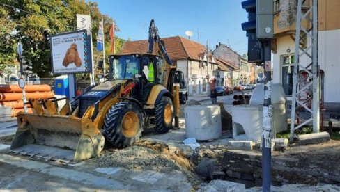 ODVOD ZA 30 ULICA U ZEMUNSKOM JEZGRU: Počela izgradnja fekalne mreže u opštini na Dunavu
