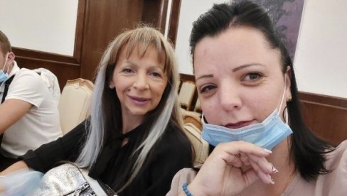 NE OKREĆU GLAVU OD TUĐIH PROBLEMA: Todorka i Aleksandra obilaze socijalno ugrožene porodice i bolesne kojima je potrebna pomoć