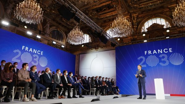 МАКРОН СЕ ТАКМИЧИ СА КИНОМ И САД: Француски председник представио амбициозан план за иновације који је вредан чак 30 милијарди евра