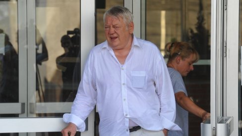 ХИТНО СЕ ОГЛАСИЛИ ИЗ ЗВЕЗДЕ! Владимир Цветковић примљен у болницу