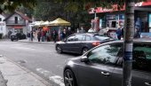POLASCI NIKAD REĐI: Putnici s Medakovića dugo čekaju autobus 30 koji vozi do Slavije