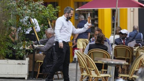 ЛЕЊИВЦИ СУ ВРЕДНИЈИ: Французи одавно раде седам сати, Шпанија уводи четвородневну радну недељу