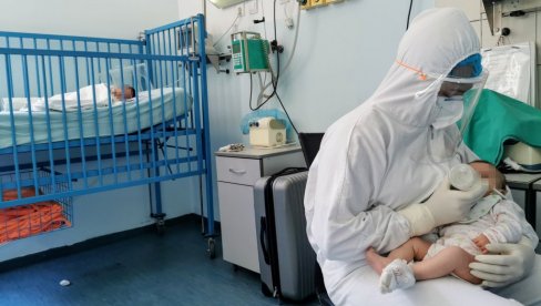 И ТРИ БЕБЕ НА КИСЕОНИКУ: Епидемиолошка ситуација постаје све алармантнија, у болницама 25 трудница и 79 малолетних пацијената