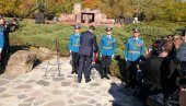 ОБЕЛЕЖЕНА 80. ГОДИШЊИЦА ЗЛОЧИНА У ШУМАРИЦАМА: Вучић – Ту децу Србије и Шумадије никада нећемо заборавити (ФОТО)