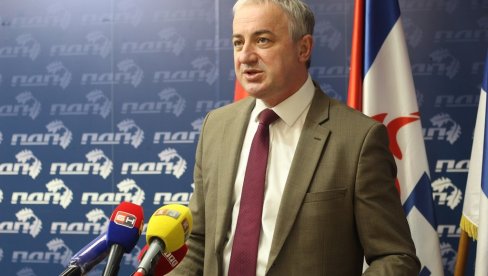 BRANISLAV BORENOVIĆ PREDSEDNIK PDP: Potpuno jasno da  iza užasnih laži Vučurevića stoji SNSD