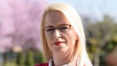 SNJEŽANA NOVAKOVIĆ BURSAĆ PITA:  Da li se opozicija u Srpskoj obraća biračima ili sarajevskim odabiračima?