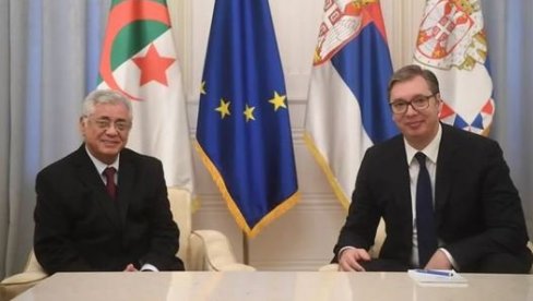 ОПРОШТАЈНИ СУСРЕТ ВУЧИЋА И ШЕБШУБА: Председник Србије се састао са одлазећим амбасадором Алжира