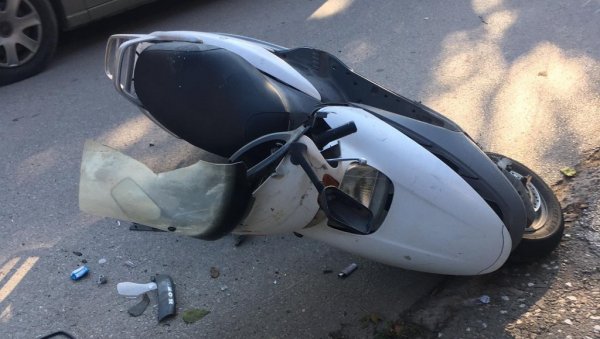 Малолетник пао с мотоцикла и задобио теже повреде