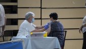 STARIJA POPULACIJA POTVRDILA ODGOVORNOST: U Trebinju počela masovna vakcinacija trećom dozom