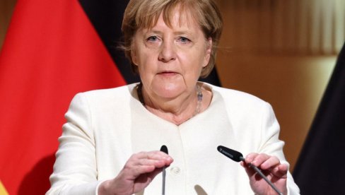 НЕ МОРА У ПЕНЗИЈУ: Генерални секретар УН понудио посао бившој немачкој канцеларки Ангели Меркел