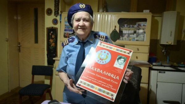 ПИРОЋАНКА ЗВАНА ХРАБРОСТ Светлана (88) је већ шест деценија поносни члан Добровољног ватрогасног друштва (ФОТО)