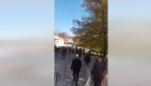 SRAMOTA U CRNOJ GORI! Komite ponovo prave haos ispred Cetinjskog manastira, vređali mitropolita Joanikija (VIDEO)