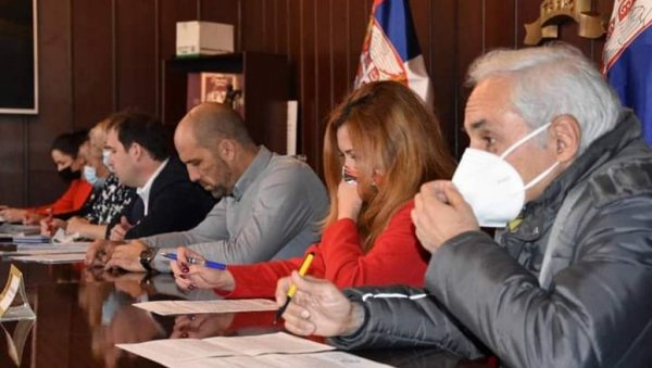 ВЕЋА СУБВЕНЦИЈА ЗА ЈКП РАВНО 2014: Ћупријски већници једногласно подржали захтев предузећа